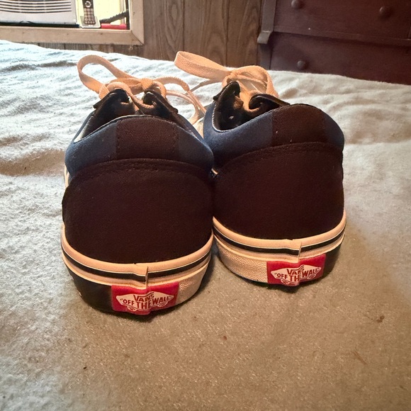 Van’s Off The Wall - Classic Low Top Skate Shoes - Picture 2 of 5